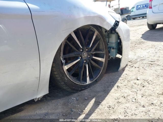 4T1BZ1HK2JU011050 Toyota Camry Xse V6