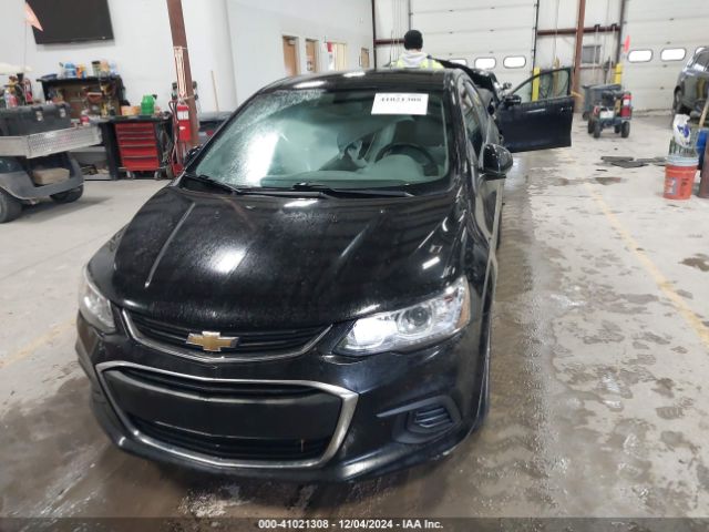 1G1JB5SH0J4109138 Chevrolet Sonic Ls Auto