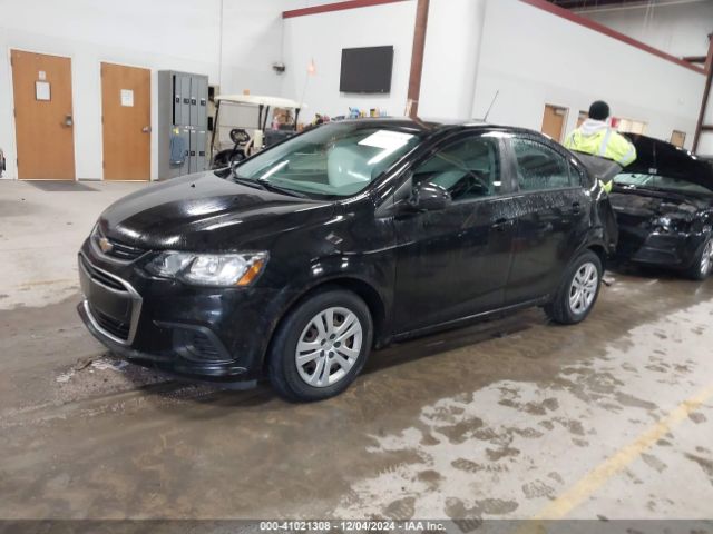 1G1JB5SH0J4109138 Chevrolet Sonic Ls Auto