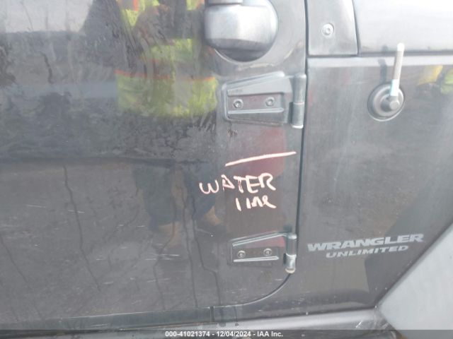 1C4BJWFG2FL686627 Jeep Wrangler Unlimited Rubicon Hard Rock