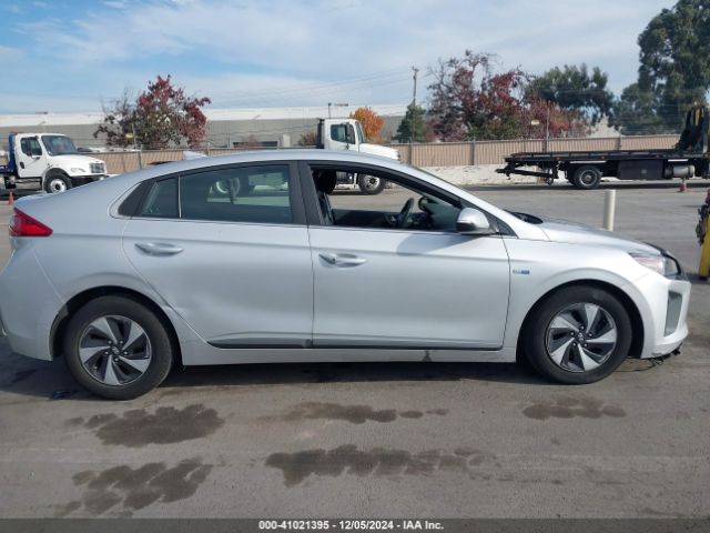 KMHC75LC6HU057346 Hyundai Ioniq Hybrid Sel