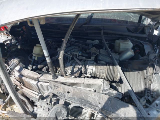 JN8AY2ND2H9009816 Nissan Armada Sl