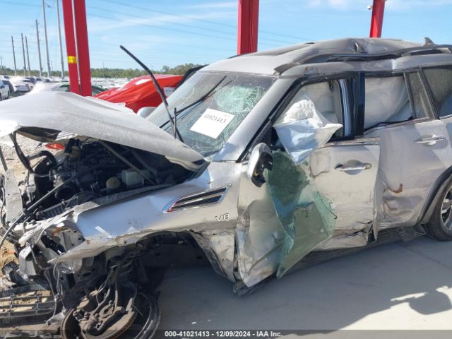 JN8AY2ND2H9009816 Nissan Armada Sl
