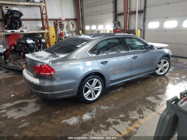 1VWCV7A31FC019211 Volkswagen Passat 2.0l Tdi Sel Premium