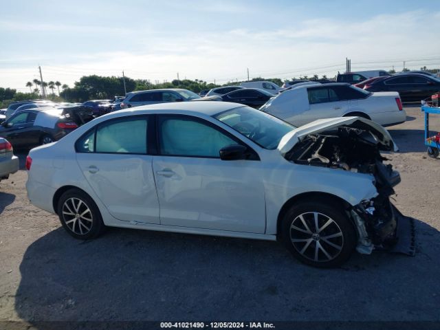 3VWD67AJ3GM276032 Volkswagen Jetta 1.4t Se