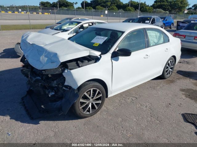 3VWD67AJ3GM276032 Volkswagen Jetta 1.4t Se