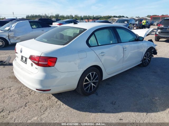 3VWD67AJ3GM276032 Volkswagen Jetta 1.4t Se