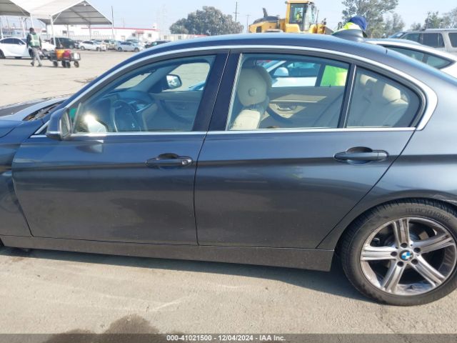 WBA3C1C58FK118258 BMW 328I