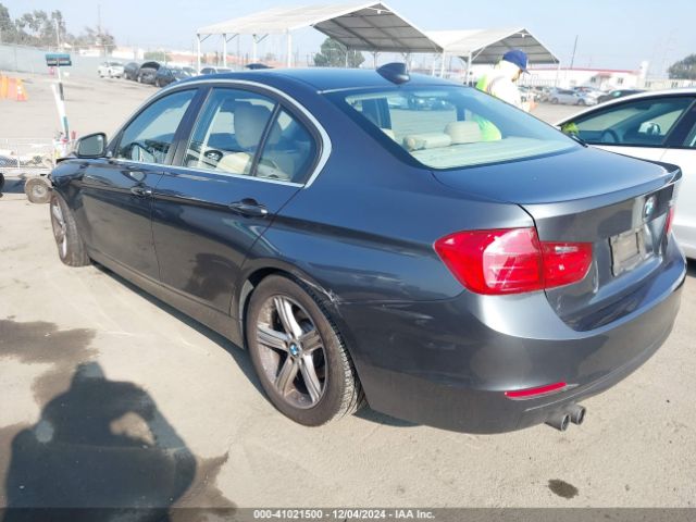 WBA3C1C58FK118258 BMW 328I