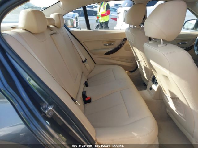 WBA3C1C58FK118258 BMW 328I