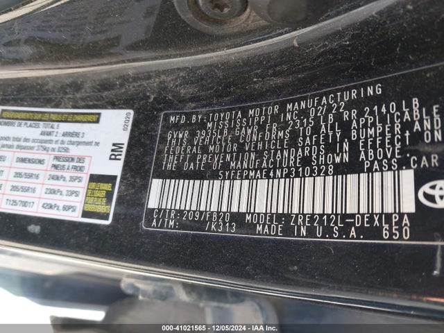 5YFEPMAE4NP310328 Toyota COROLLA LE