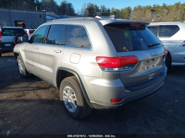 1C4RJFAG8KC590131 Jeep Grand Cherokee Laredo E 4x4