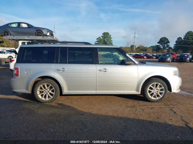 2FMGK5B81FBA00472 Ford FLEX SE