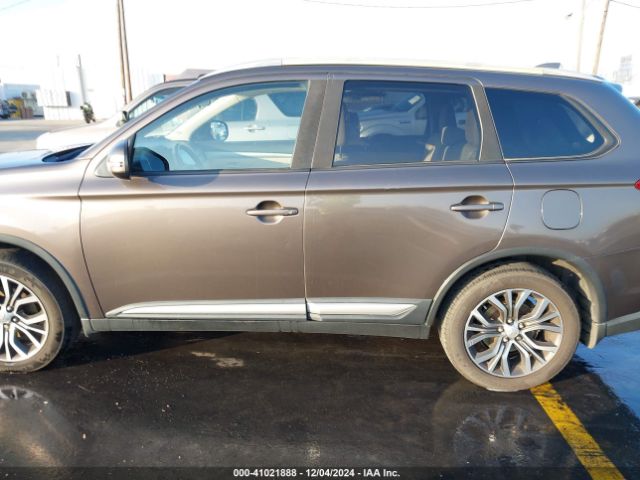 JA4AZ3A35JZ009787 Mitsubishi Outlander Se/sel