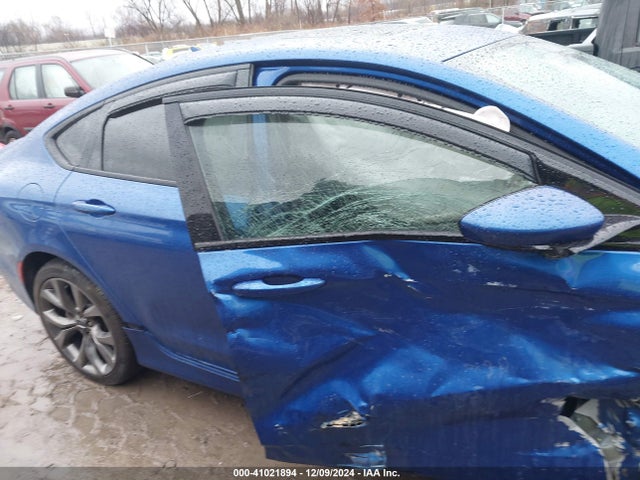 Chrysler 200 S 2015 1C3CCCDG8FN615778 Image 13