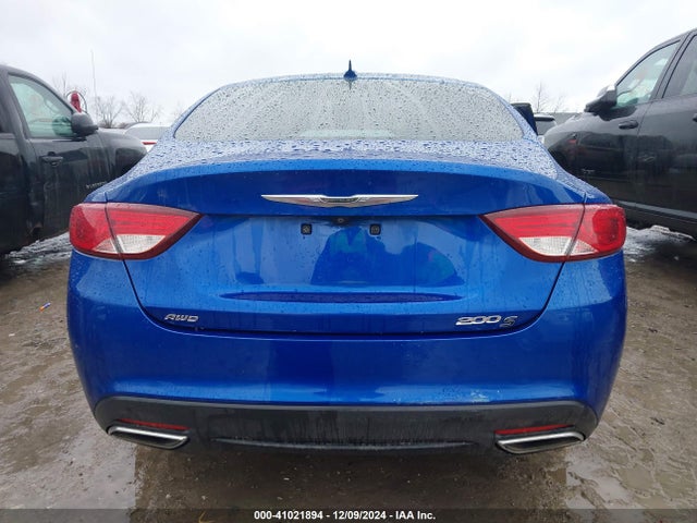 1C3CCCDG8FN615778 Chrysler 200 S
