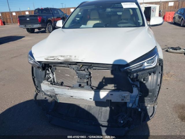 3PCAJ5BA8NF120268 Infiniti Qx50 Luxe