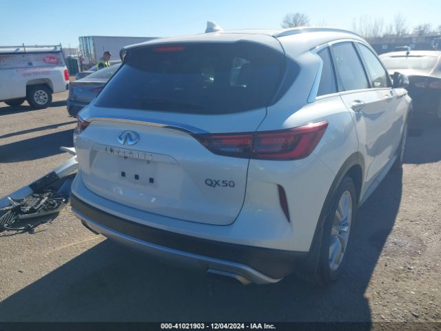 3PCAJ5BA8NF120268 Infiniti Qx50 Luxe