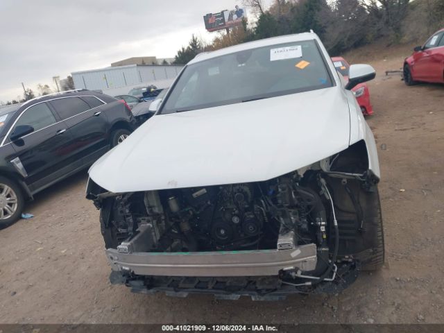 WA1LHAF79KD043497 Audi Q7 45 Premium/45 Se Premium