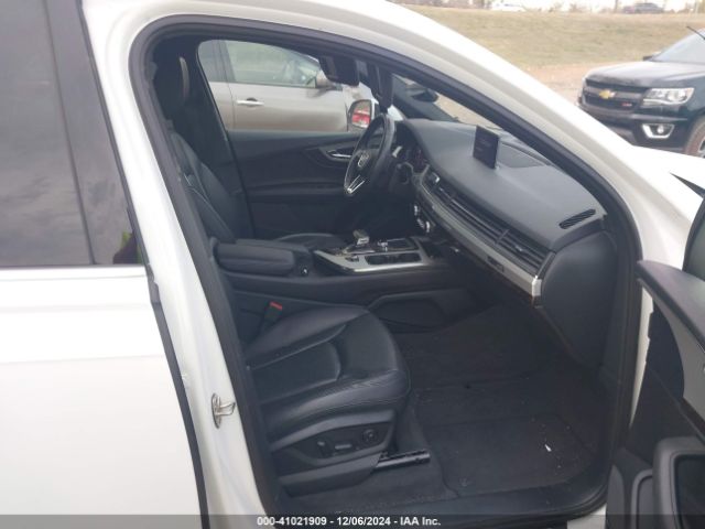 WA1LHAF79KD043497 Audi Q7 45 Premium/45 Se Premium