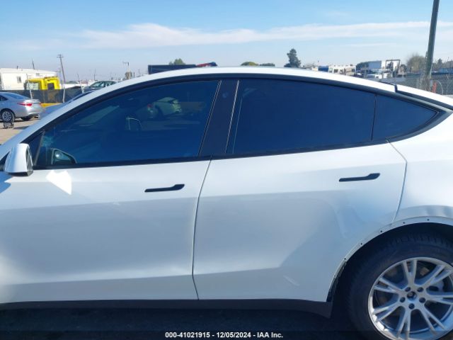 7SAYGAEE0PF630933 Tesla Model Y Awd/long Range Dual Motor All-wheel Drive