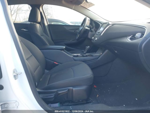 1G1ZE5ST2HF106769 Chevrolet MALIBU 1LT
