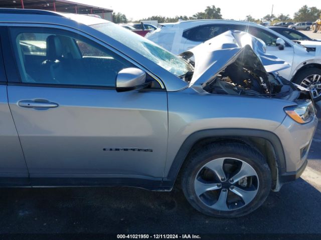 3C4NJCBB6HT617226 Jeep New Compass Latitude Fwd