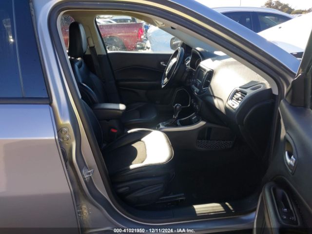 3C4NJCBB6HT617226 Jeep New Compass Latitude Fwd