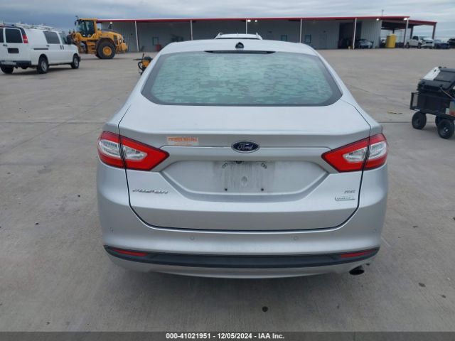 3FA6P0HD2GR340814 Ford FUSION SE