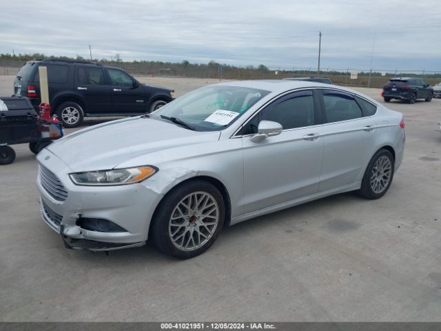 3FA6P0HD2GR340814 Ford FUSION SE