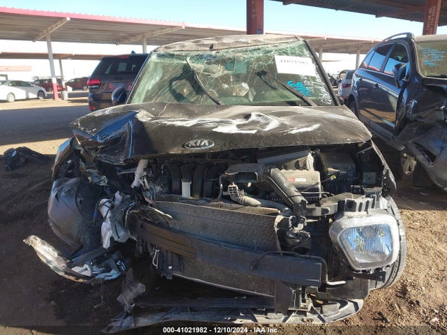 KIA SOUL LX 2021 KNDJ23AUXM7143715 Image 12