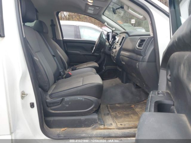 1N6AA1R79HN532060 Nissan TITAN S