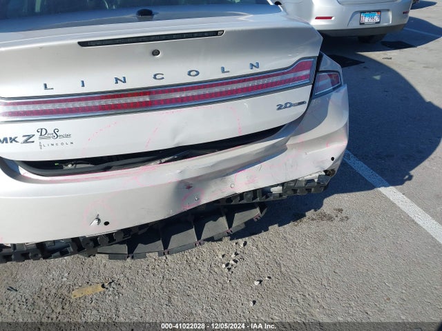 Lincoln MKZ 2016 3LN6L2G98GR632641 Image 14