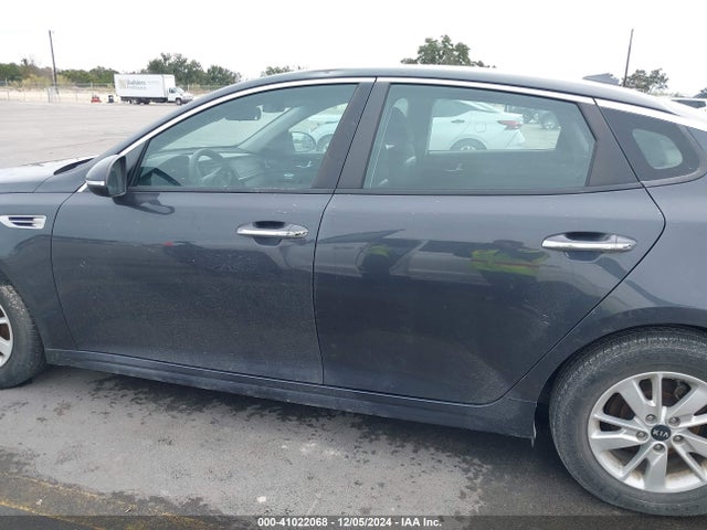 KIA Optima Lx 2017 5XXGT4L37HG169722 Image 14