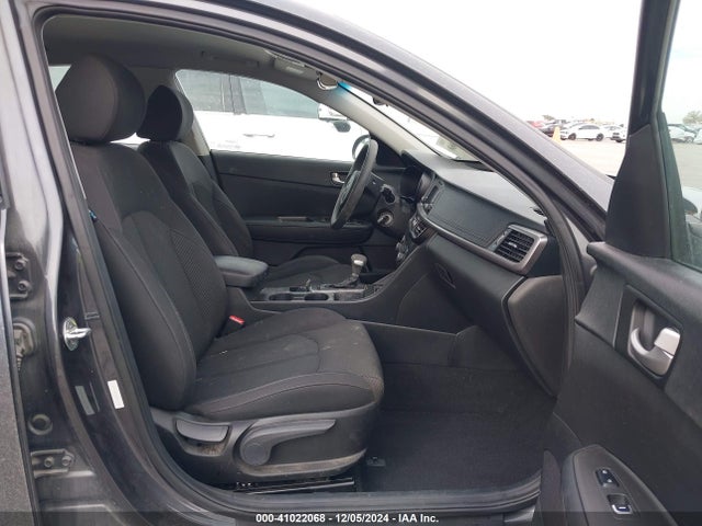 KIA Optima Lx 2017 5XXGT4L37HG169722 Image 5