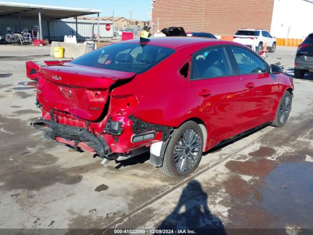 3KPF54AD8RE777096 KIA Forte Gt-line