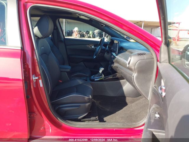 3KPF54AD8RE777096 KIA Forte Gt-line