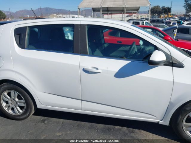 1G1JC6SH6F4155339 Chevrolet Sonic Lt Auto