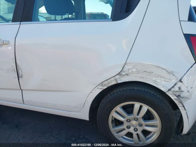 1G1JC6SH6F4155339 Chevrolet Sonic Lt Auto
