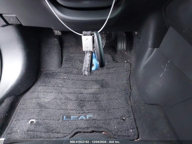 Nissan LEAF SV 2018 1N4AZ1CP3JC305278 Image 11