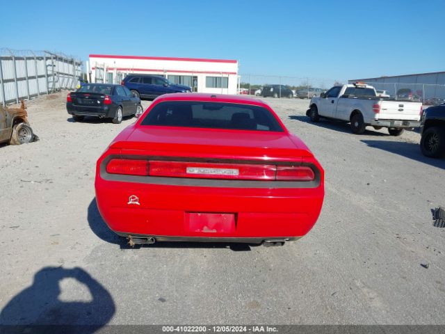 2C3CDYAGXEH234018 Dodge Challenger Sxt