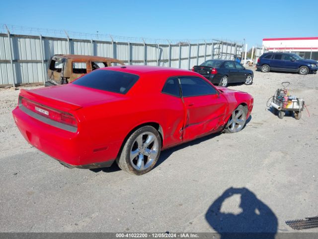 2C3CDYAGXEH234018 Dodge Challenger Sxt