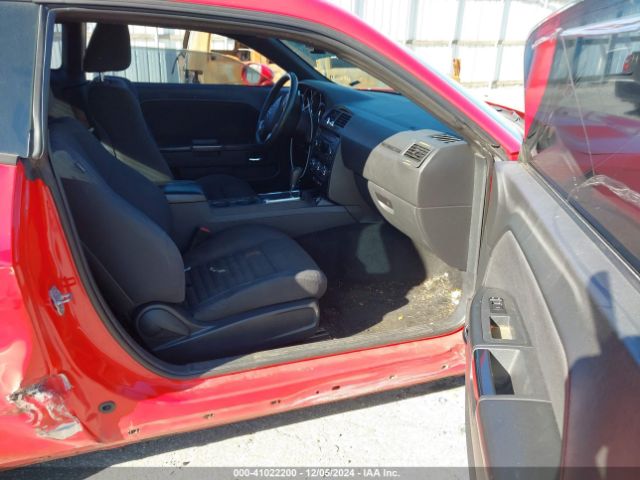 2C3CDYAGXEH234018 Dodge Challenger Sxt