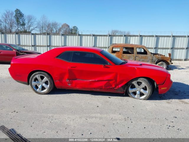 2C3CDYAGXEH234018 Dodge Challenger Sxt