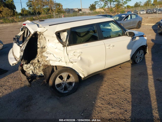 KIA Soul 2016 KNDJN2A22G7262993 Image 4