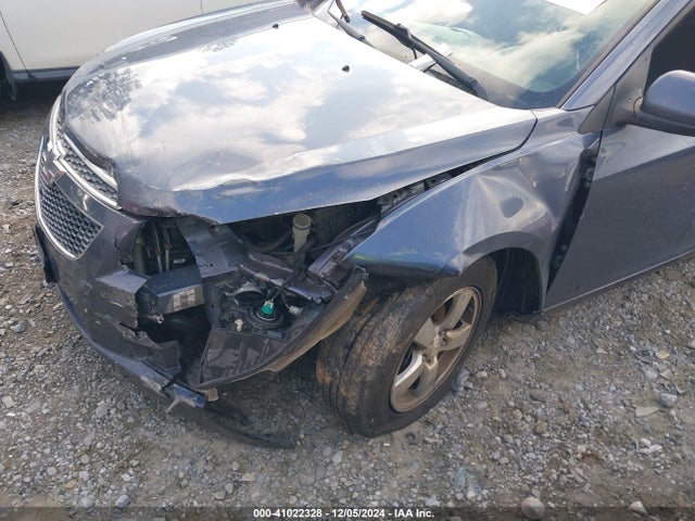 1G1PC5SB8E7207700 Chevrolet Cruze 1lt Auto