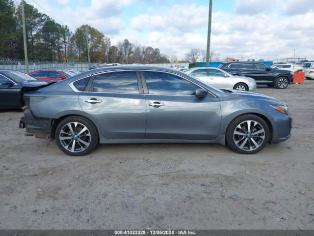 1N4AL3APXHC167992 Nissan Altima 2.5 Sr