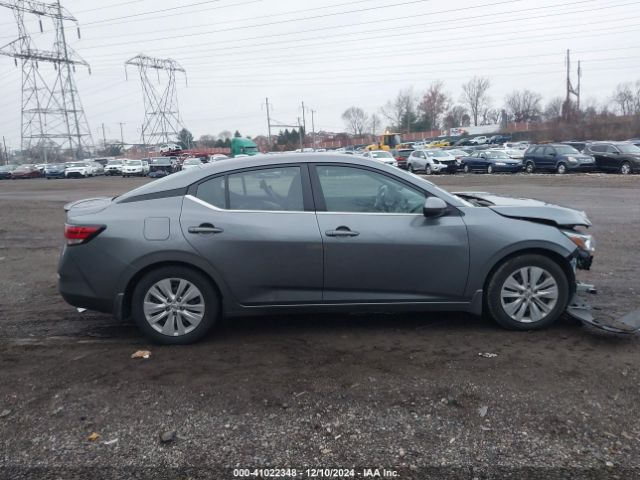 3N1AB8BV9NY213597 Nissan Sentra S Xtronic Cvt