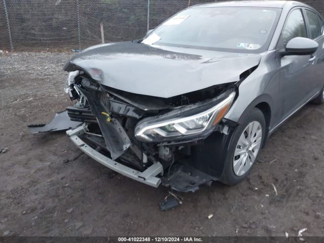 3N1AB8BV9NY213597 Nissan Sentra S Xtronic Cvt