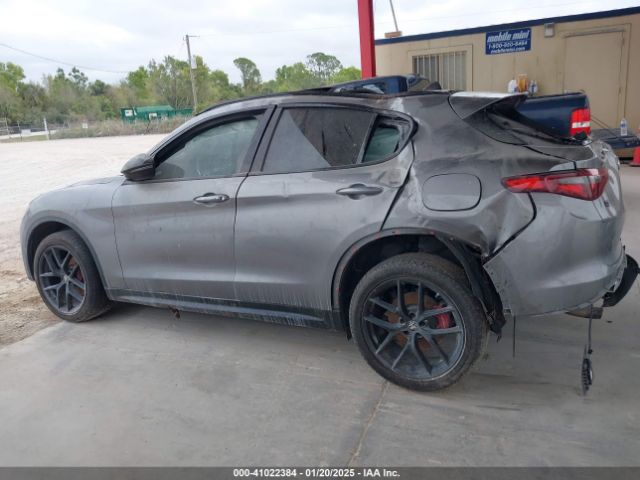 ZASPAKBN6K7C40977 Alfa Romeo Stelvio Ti Awd
